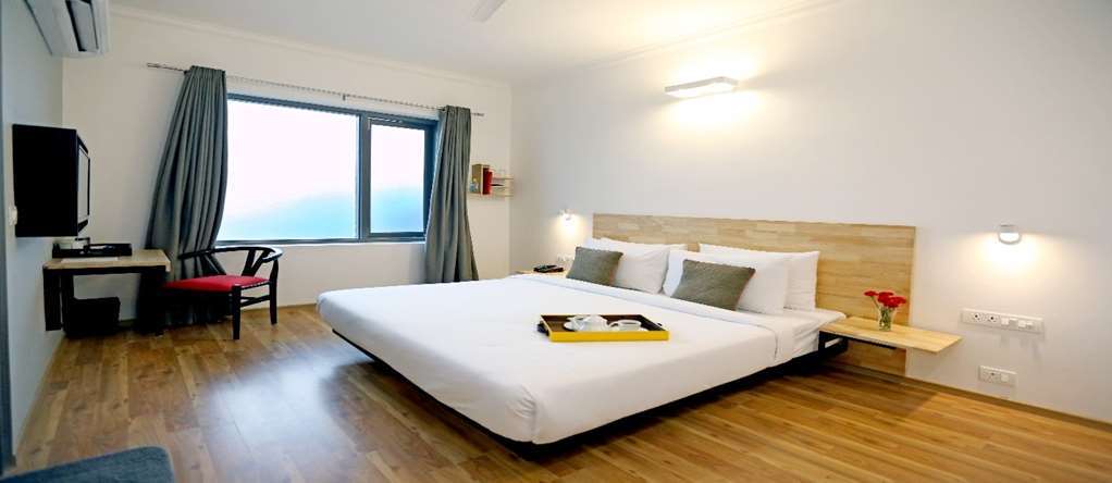 Oyo Townhouse 018 Medanta Ξενοδοχείο Γκουργκάον Δωμάτιο φωτογραφία